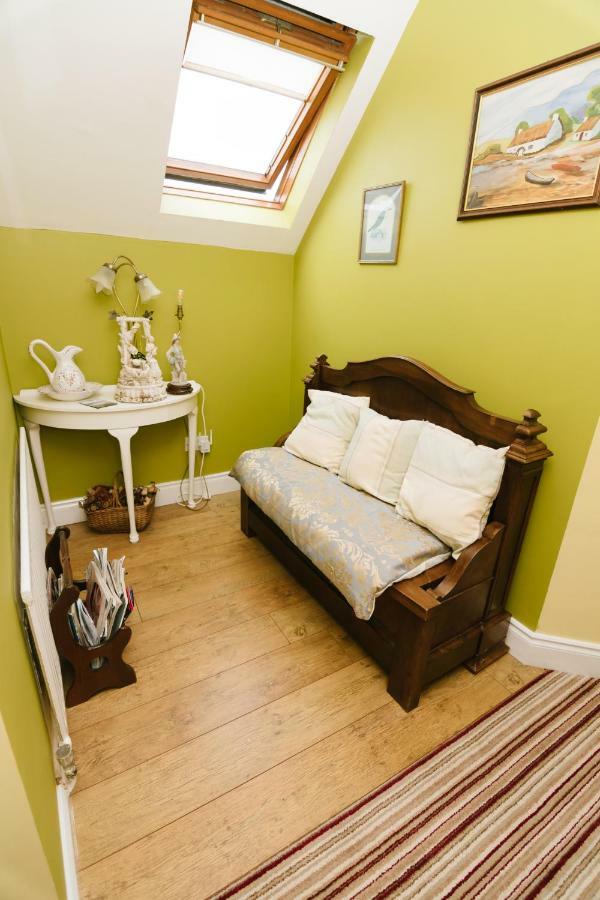 Bed and Breakfast Eagle Heights Инишкрон Экстерьер фото