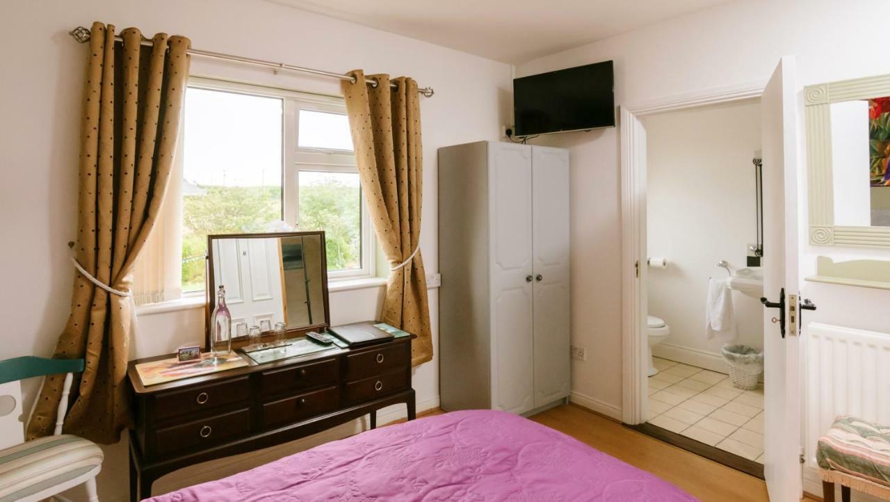 Bed and Breakfast Eagle Heights Инишкрон Экстерьер фото
